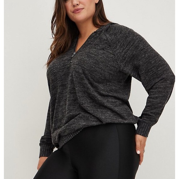 TORRID PLATINUM LIQUID LEGGING - BLACK - Picture 4 of 6